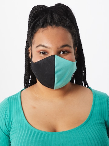 Grubenhelden Stoffmasken 5er Pack 'Colourblock' in Grün: Vorderseite