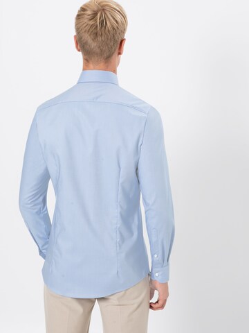 OLYMP - Slim Fit Camisa clássica 'Level 5' em azul: atrás