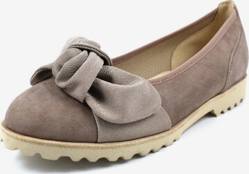 GABOR Ballet Flats in Beige: front