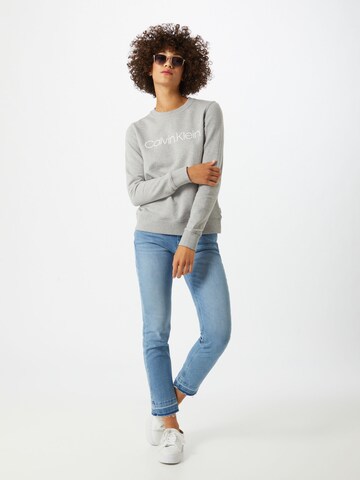 Calvin Klein regular Μπλούζα φούτερ σε γκρι