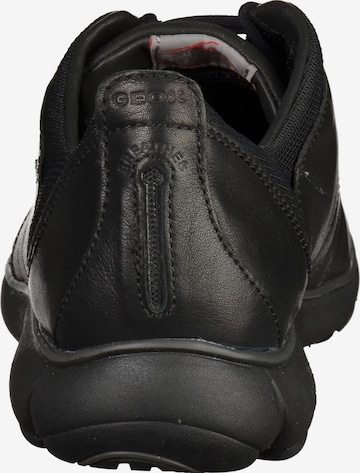 Pantofi cu șireturi sport de la GEOX pe negru