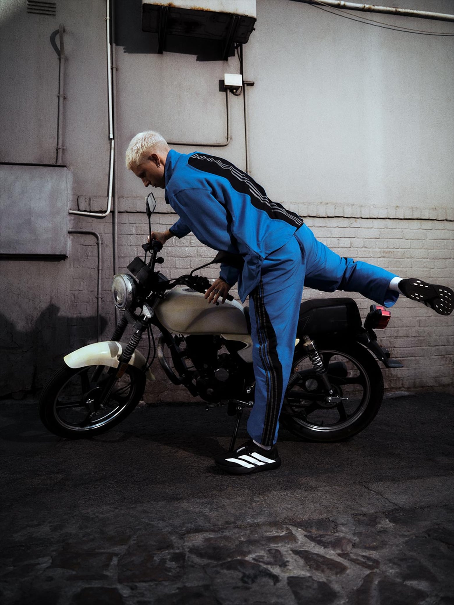 ONE DAY, ONE SHOE adidas Performance