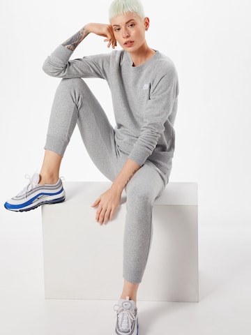 Nike Sportswear Sweatshirt in Grau