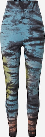 Urban Classics Skinny Leggings in Blue: front