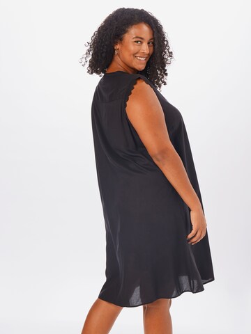 ONLY Carmakoma - Vestido 'Mumi' en negro