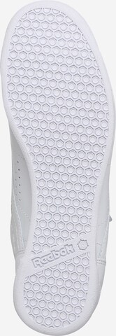 Baskets hautes Reebok en blanc : en bas