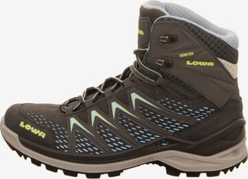 LOWA Boots 'Innox Pro' in Bruin