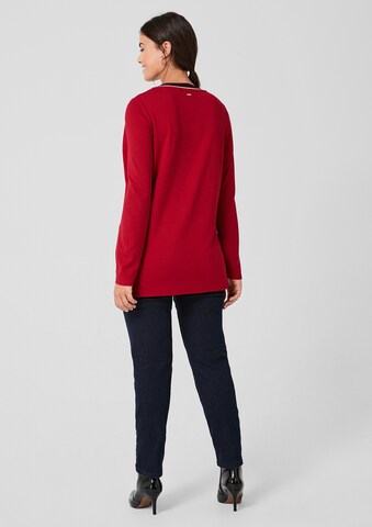 TRIANGLE Shirt in Rot