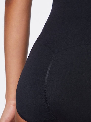 MAGIC Bodyfashionregular Gaćice za oblikovanje 'Comfort Waistnipper Brief' - crna boja
