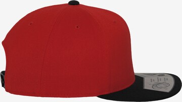 Casquette Flexfit en rouge