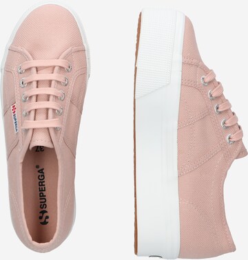 SUPERGA Низкие кроссовки в Ярко-розовый