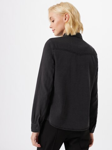 VERO MODA - Blusa 'MARIA' em preto