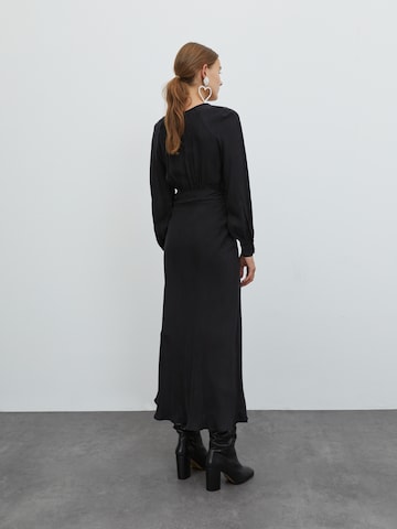 EDITED Dress 'Alencia' in Black