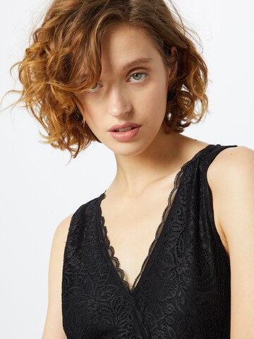 VERO MODA Body 'Anni' in Schwarz