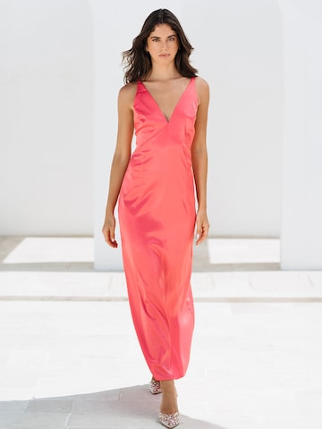 Pink Maxi Dress Look