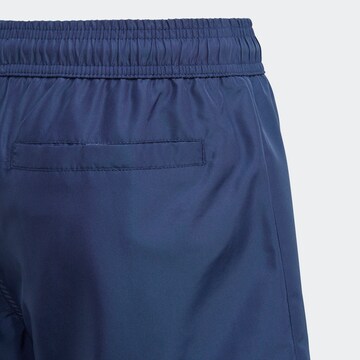 ADIDAS PERFORMANCE Normalny krój Szorty kąpielowe 'Classic' w kolorze niebieski