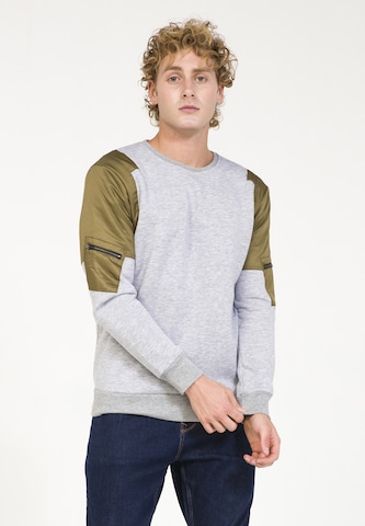 PLUS EIGHTEEN Sweatshirt in Grijs: voorkant