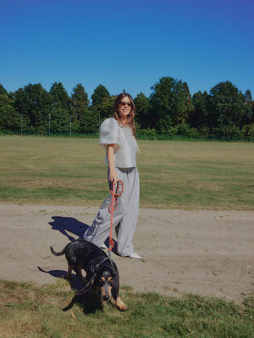 White Blouse And Pleated Pants Look