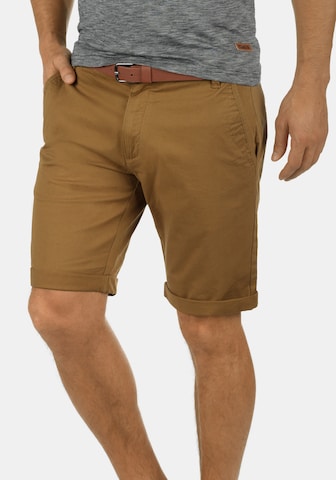 !Solid Regular Pants in Brown: front