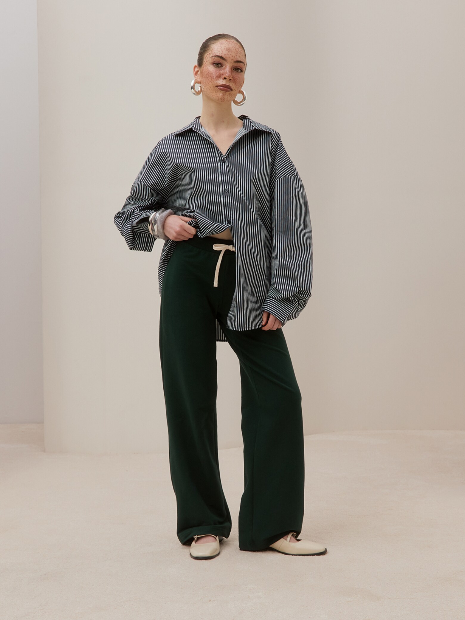 Amelia - Green Pants With Shirt Look