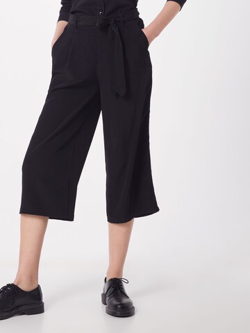 TOM TAILOR Loose fit Pleat-front trousers in Black: front