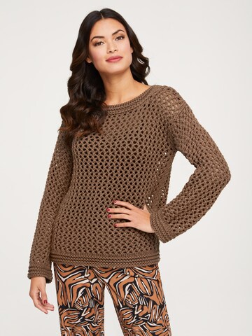 heine Sweater 'TIMELESS' in Brown: front