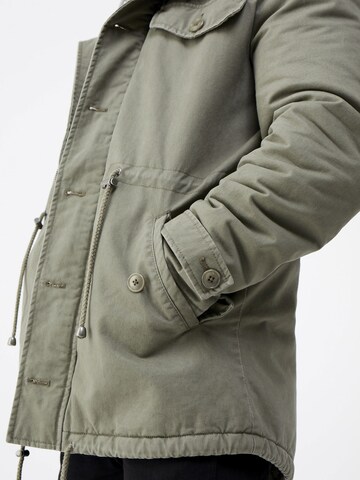 DAN FOX APPAREL Tussenparka 'Jake ' in Groen