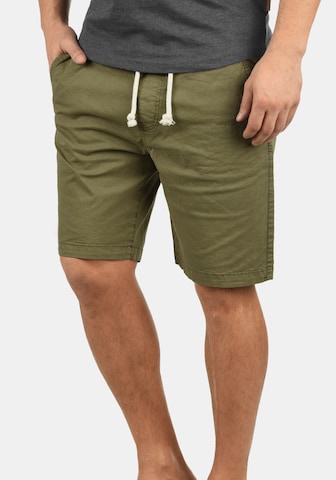 regular Pantaloni chino 'Abbey' di INDICODE JEANS in verde: frontale