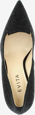 EVITA Pumps in Black