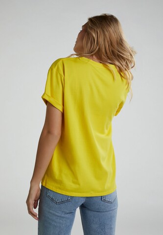 OUI Shirt in Gelb
