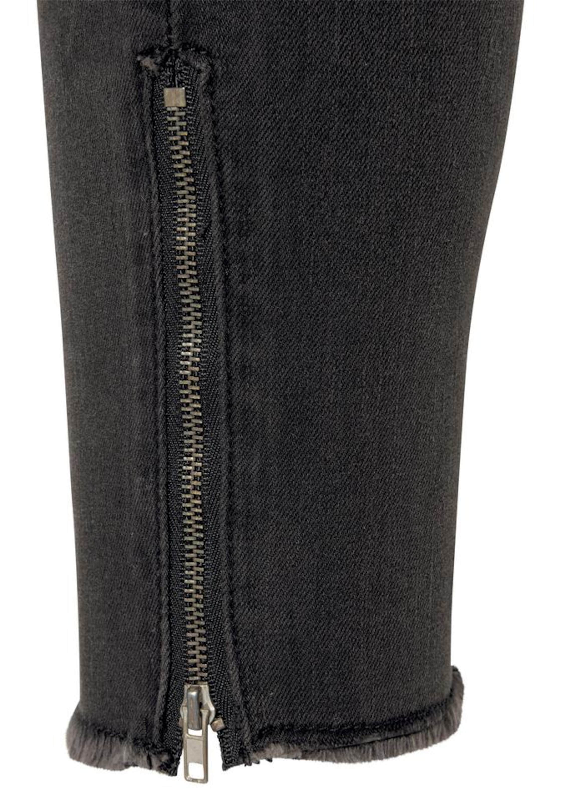 LASCANA Skinny Jeggings in Black