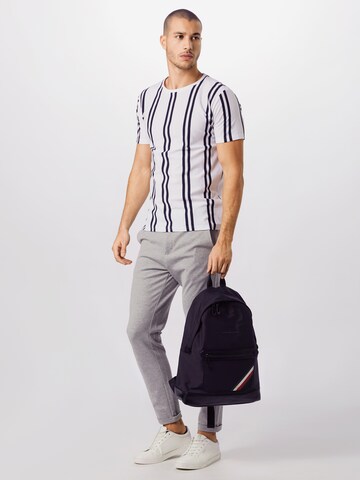 Coupe slim Pantalon chino 'Superflex' Lindbergh en gris