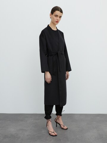 EDITED Between-seasons coat 'Sydney' in Black