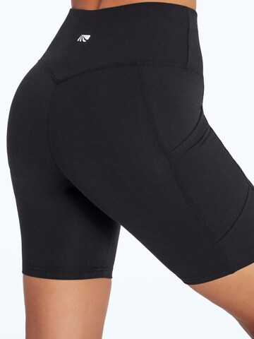 Marika Skinny Sportshorts in Schwarz