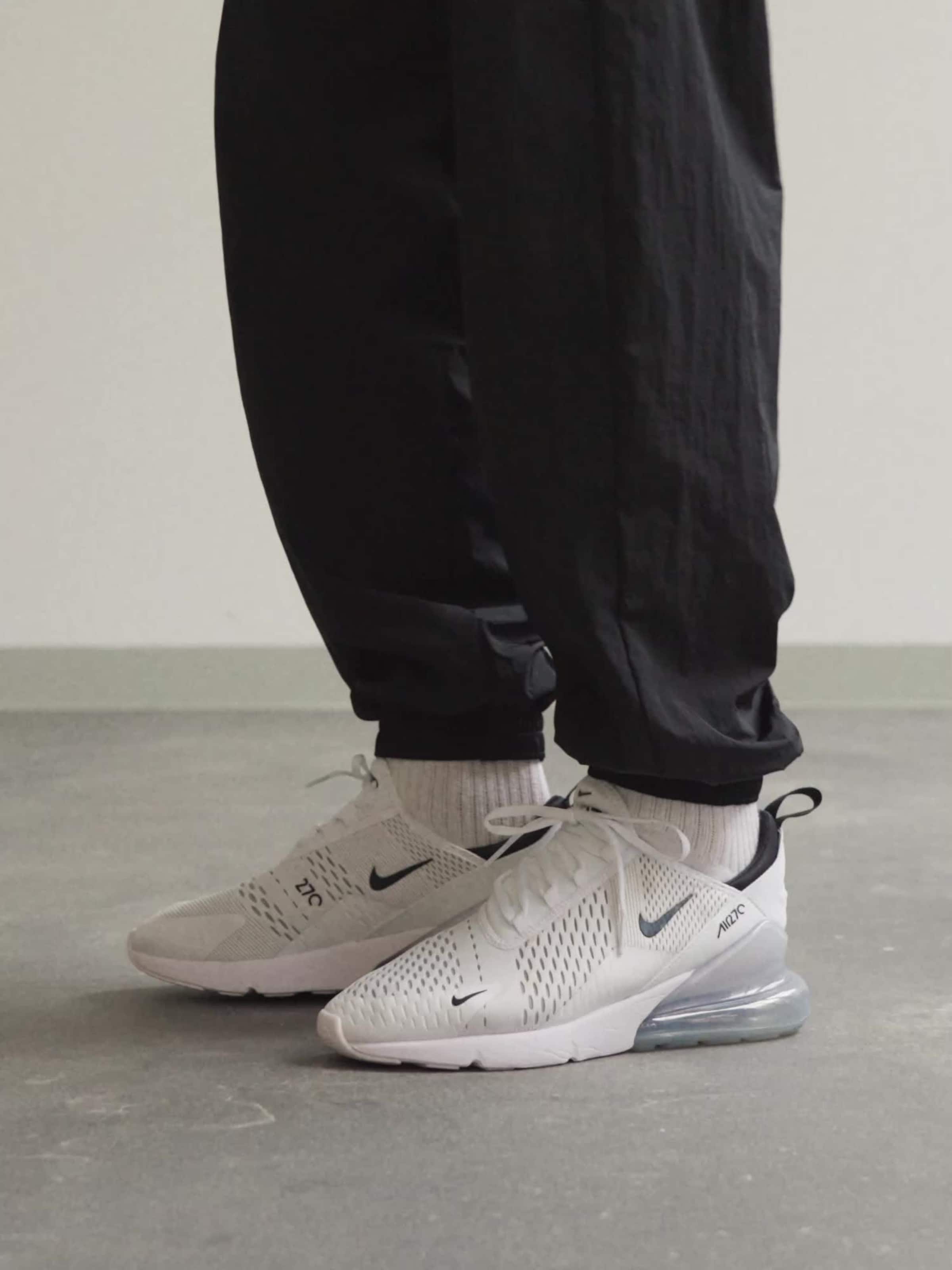 Nike Sportswear Sneakers 'Air Max 270' in White ABOUT YOU