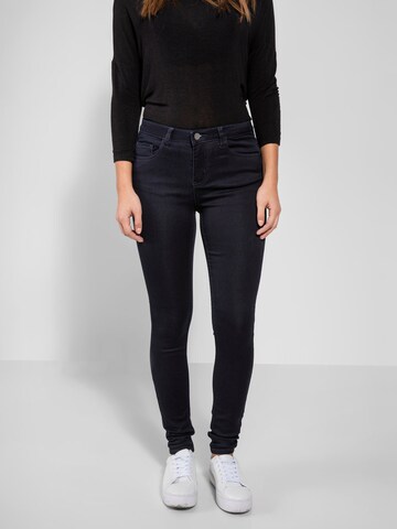 PIECES Skinny Jeggings in Blue: front