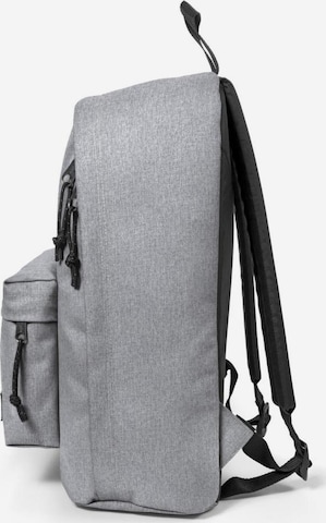 EASTPAK Rucksack 'Out Of Office' in Grau