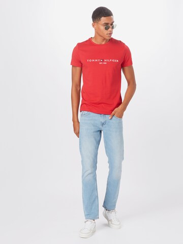 raudona TOMMY HILFIGER Standartinis modelis Marškinėliai
