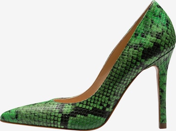 EVITA Pumps in Groen