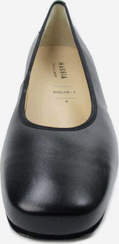 HASSIA Pumps in Schwarz