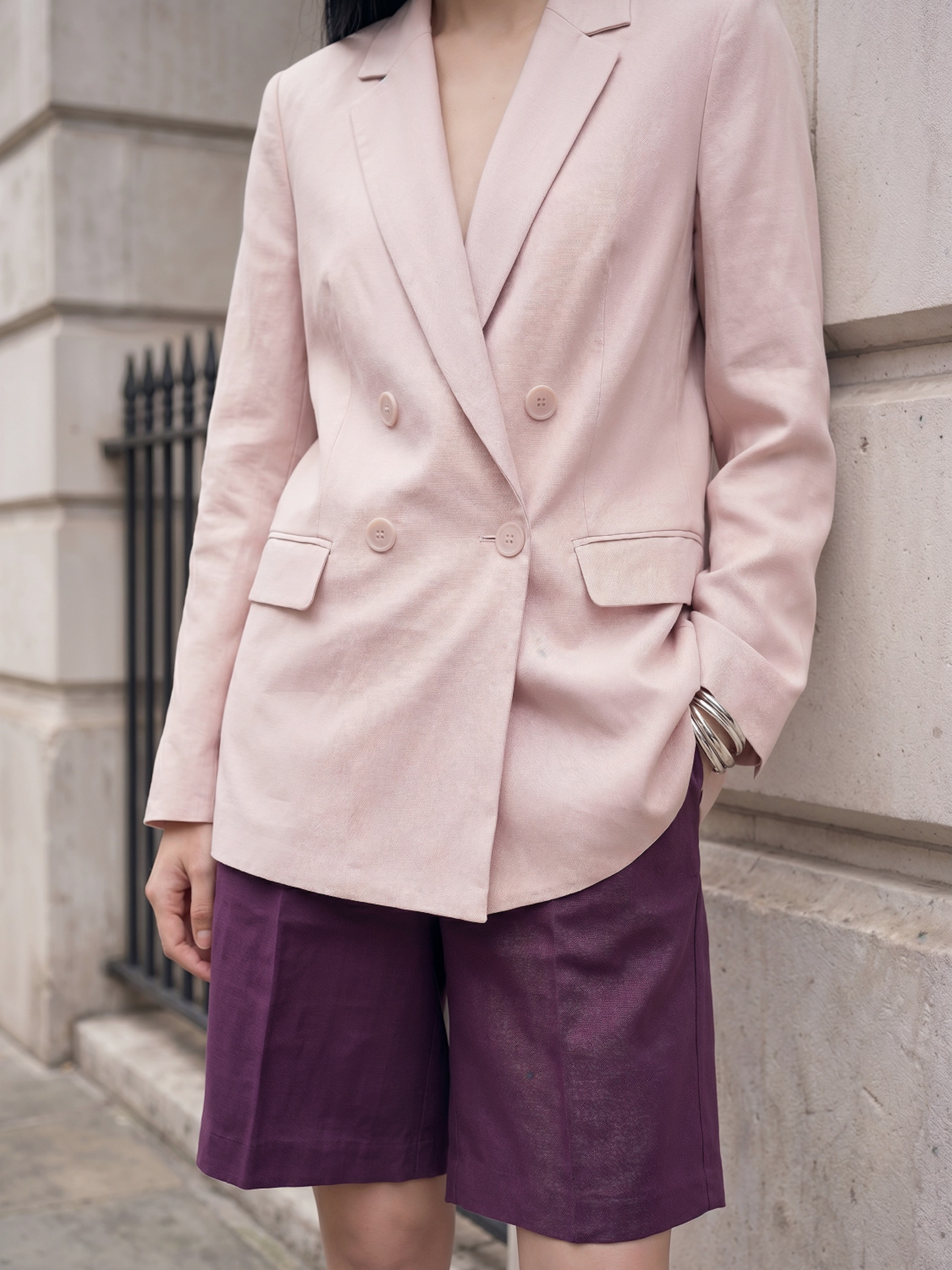 A tua fórmula perfeita para um guarda-roupa de verão elegante Combinações elegantes: calções e blazers