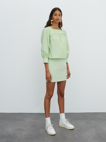 EDITED - Blusa 'Cara' em verde