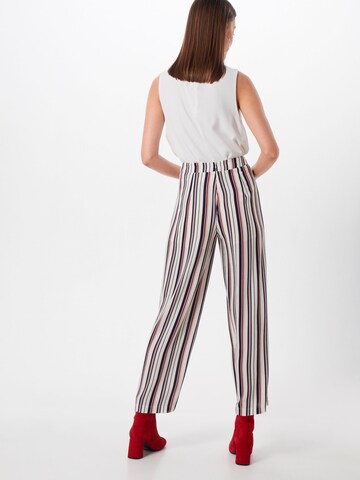 Wide leg Pantaloni de la Parallel Lines pe alb: spate