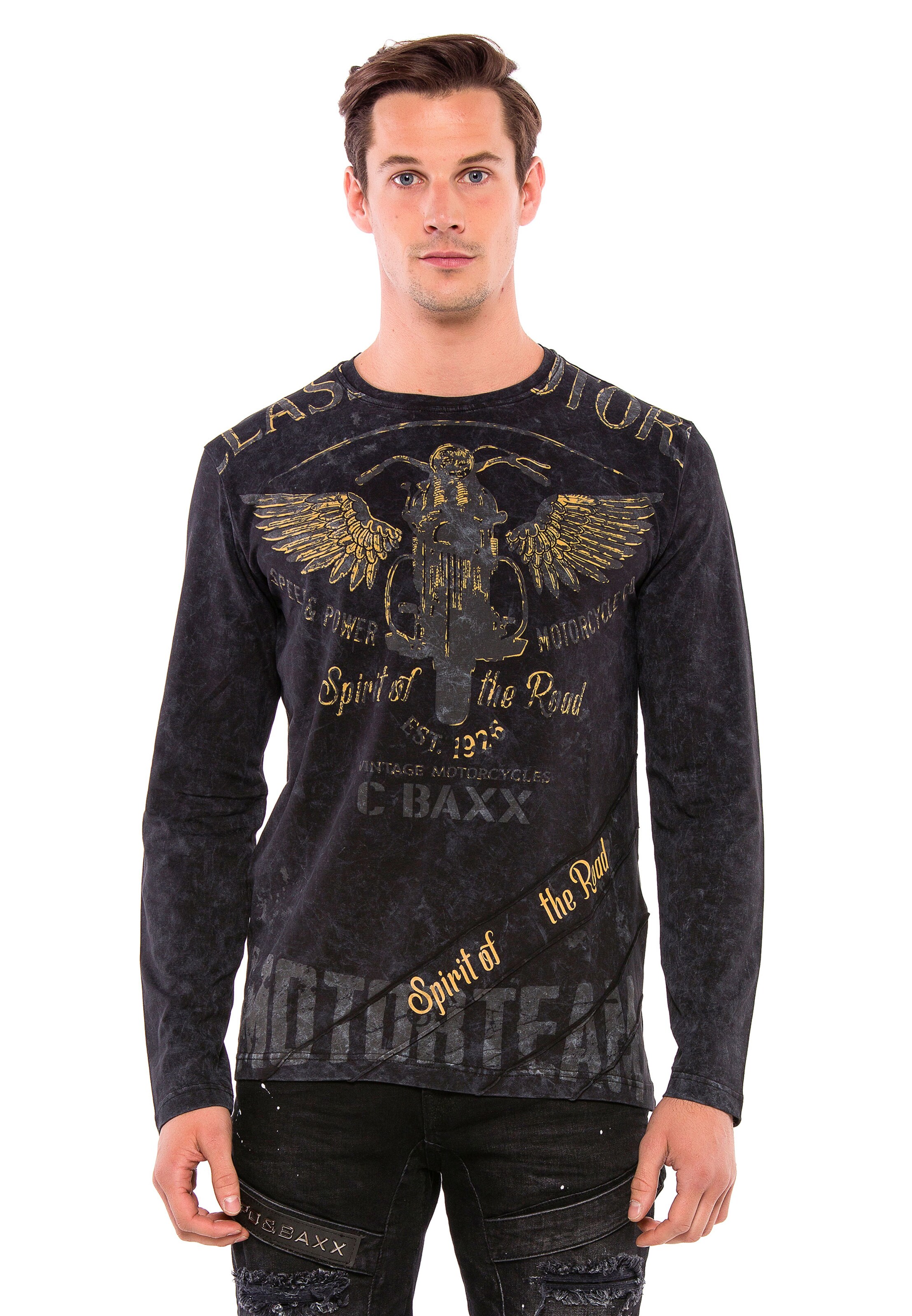 CIPO & BAXX Shirt in Zwart: voorkant