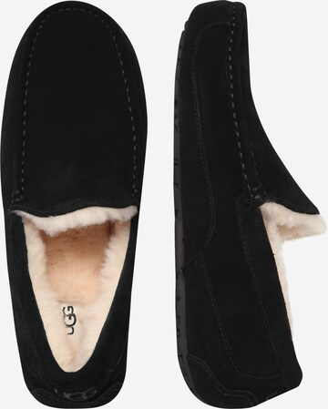 UGG Moccasin 'Ascot' in Black