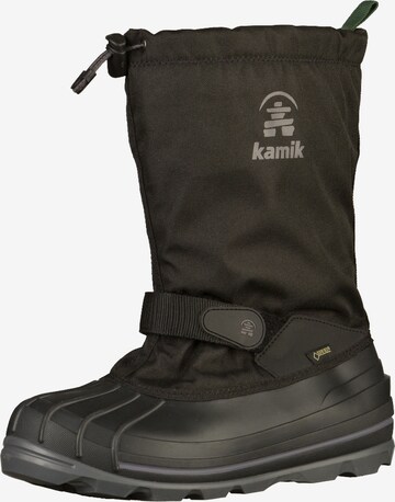 Kamik Snow Boots in Black: front