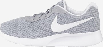 Nike Sportswear Sneaker 'Tanjun' in Grau: predná strana