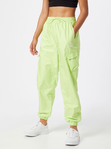 PUMA Tapered Cargo Pants in Green: front