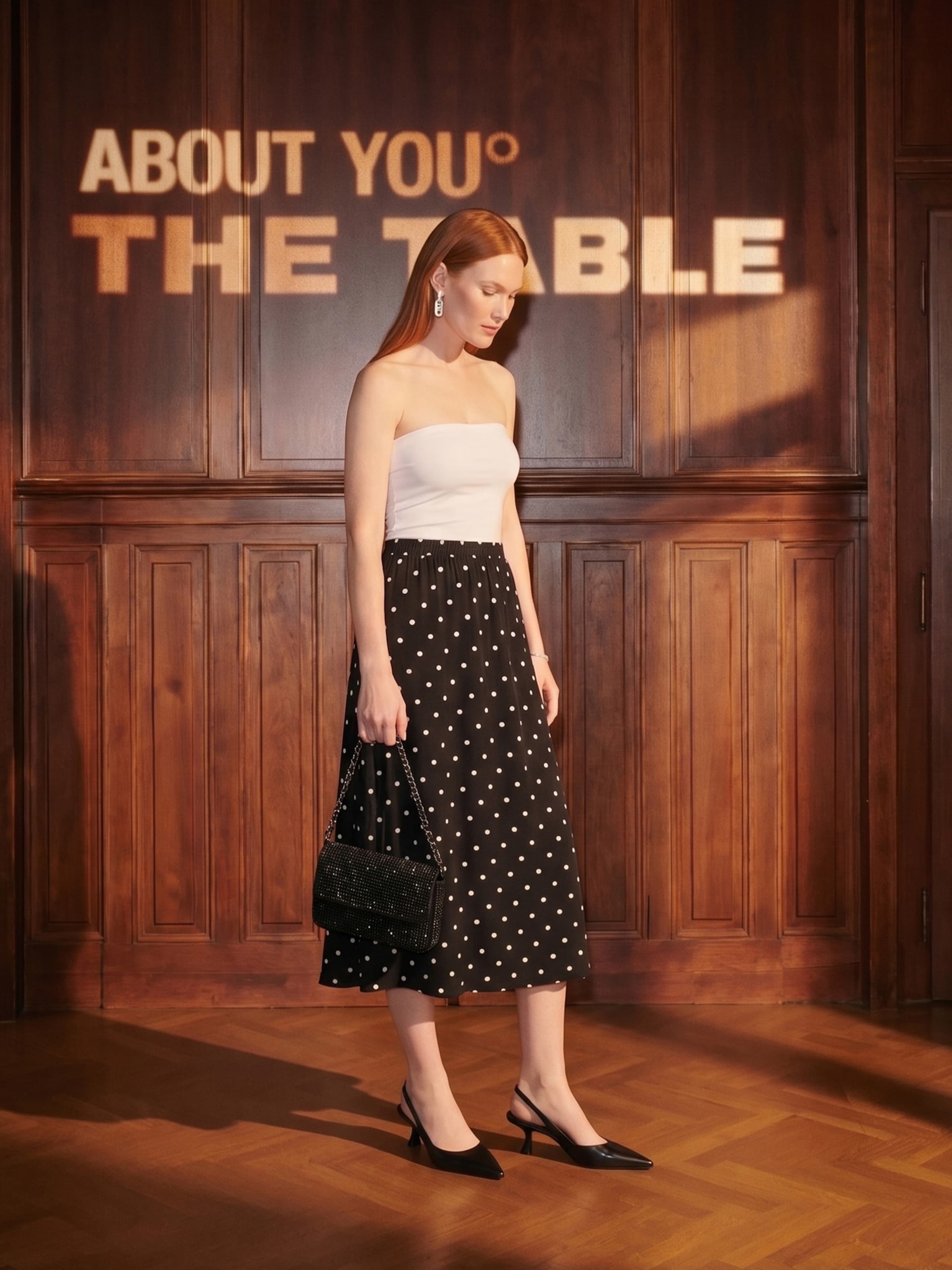 Anna - Classy Mono Midi Look
