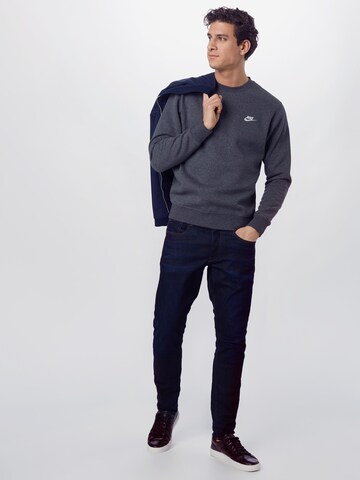 Nike Sportswear Regular fit Sweatshirt 'Club Fleece' in Grey